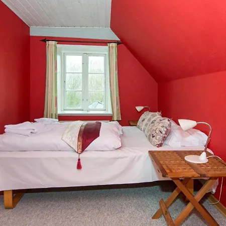 Holiday home V *